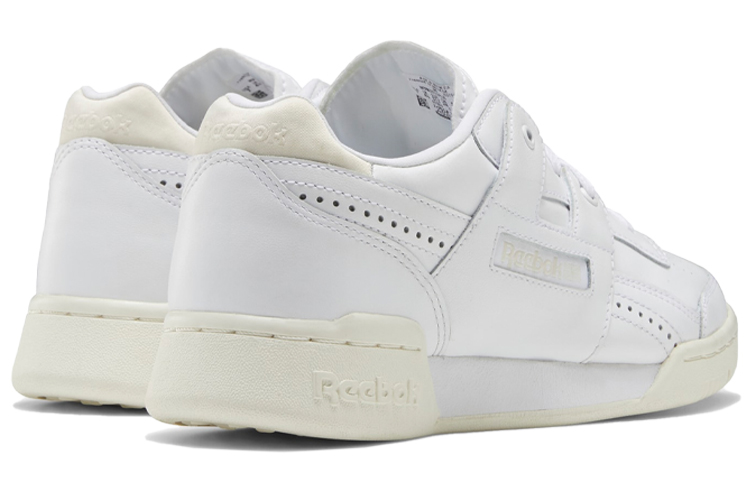 Shop (W) Reebok Workout Lo Plus 'Krim Putih' FV2381