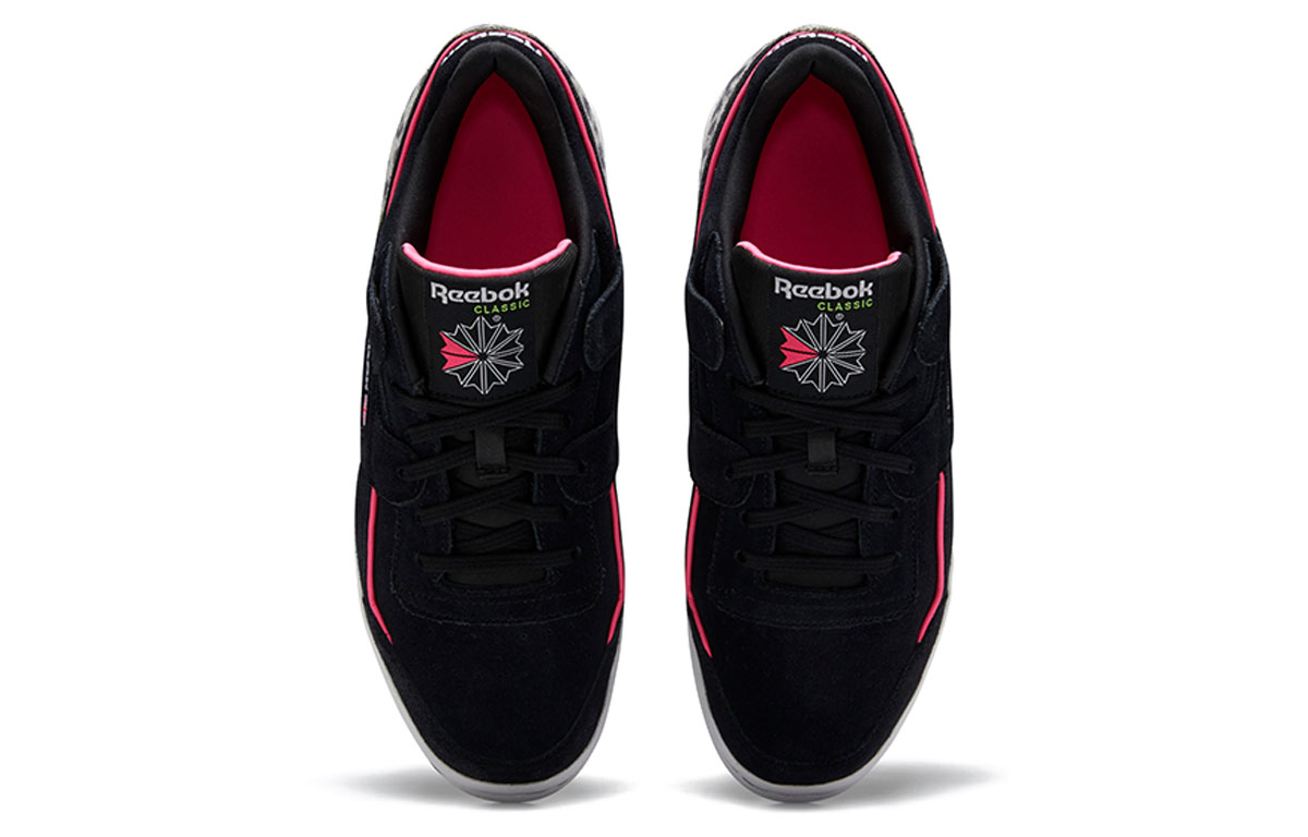 Shop (W) Reebok Workout Lo Plus Negro/Rojo EG6014