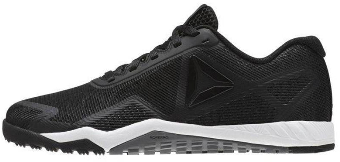 women-reebok-workout-tr-2-0-black-white-cn-0971