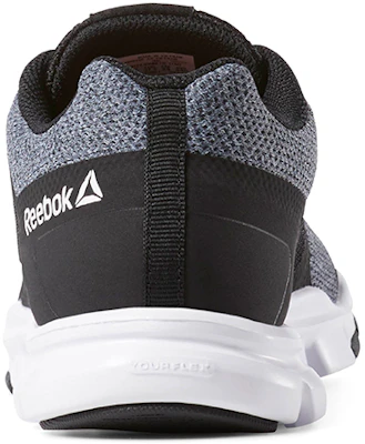 Reebok Yourflex Trainette 11 透氣輕便 低幫 跑步鞋 女款 黑灰 Shop Reebok Yourflex Trainette 11 透氣輕便 低幫 跑步鞋 女款 黑灰