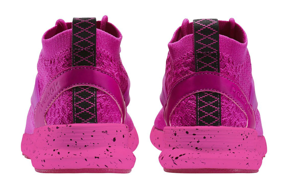 Shop (W) Reebok Zoku Runner Ultraknit IS Sneaker BS8247