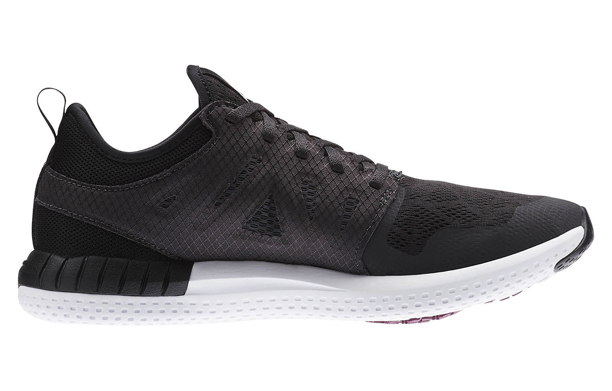 Order (W) Reebok ZPrint 3D ''Schwarz Laufen'' AR0662