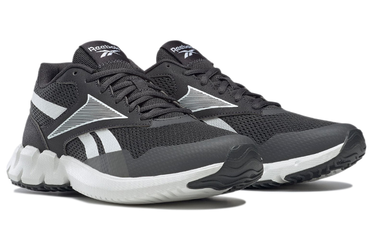 Lookbook (W) Reebok Ztaur Run 'Graphite Hitam Putih' H67604