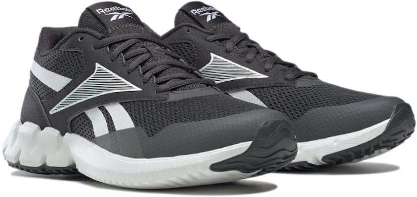(W) Reebok Ztaur Run 'Graphite Hitam Putih' H67604 Lookbook (W) Reebok Ztaur Run 'Graphite Hitam Putih' H67604