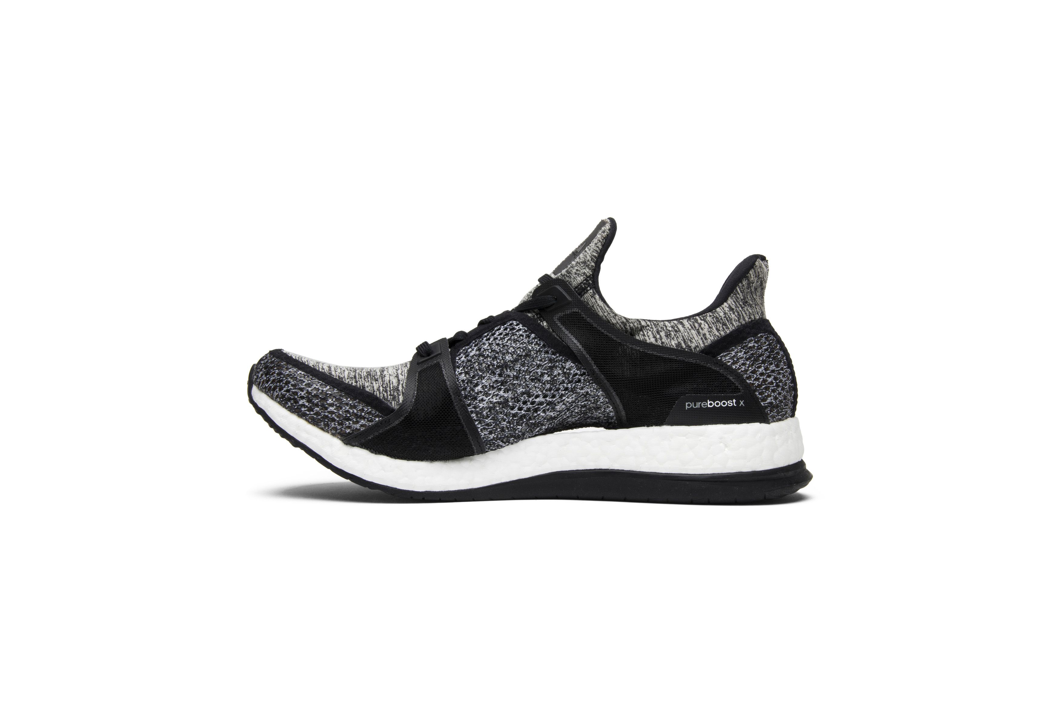 Lookbook (W) Reigning Champ x adidas PureBoost X Training ''Schwarz'' B39255