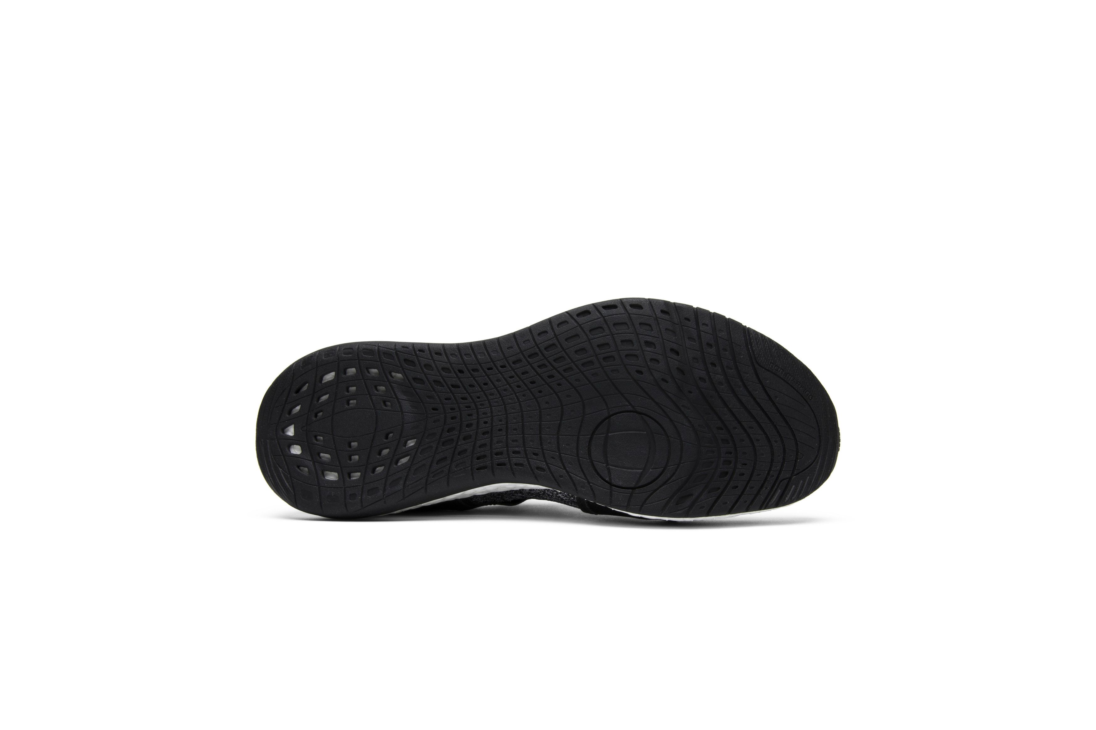 Shop (W) Reigning Champ x adidas PureBoost X Training ''Schwarz'' B39255