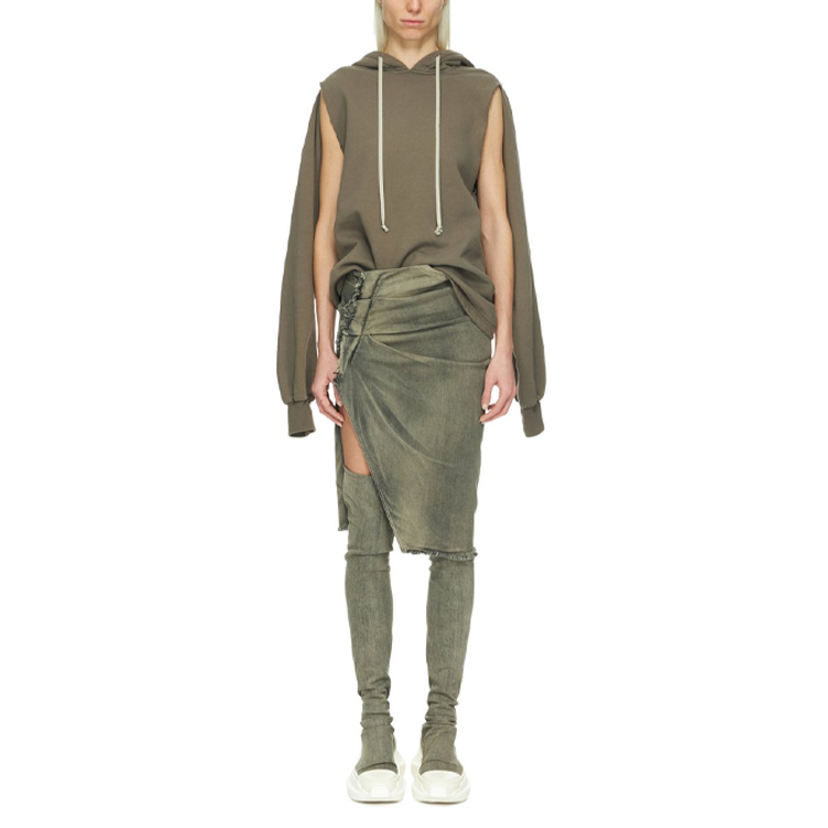 Lookbook (Women) RICK OWENS FW23 Solid Color Hoodie  Taupe Grey. DS02C5230F-34