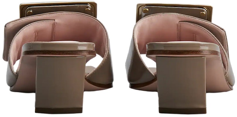 (W) Roger Vivier 'Kasut Tumit Blok Kulit Berkilat Besi Rata Hujung Persegi Beige' RVW65832800D1PC415 Shop (W) Roger Vivier 'Kasut Tumit Blok Kulit Berkilat Besi Rata Hujung Persegi Beige' RVW65832800D1PC415