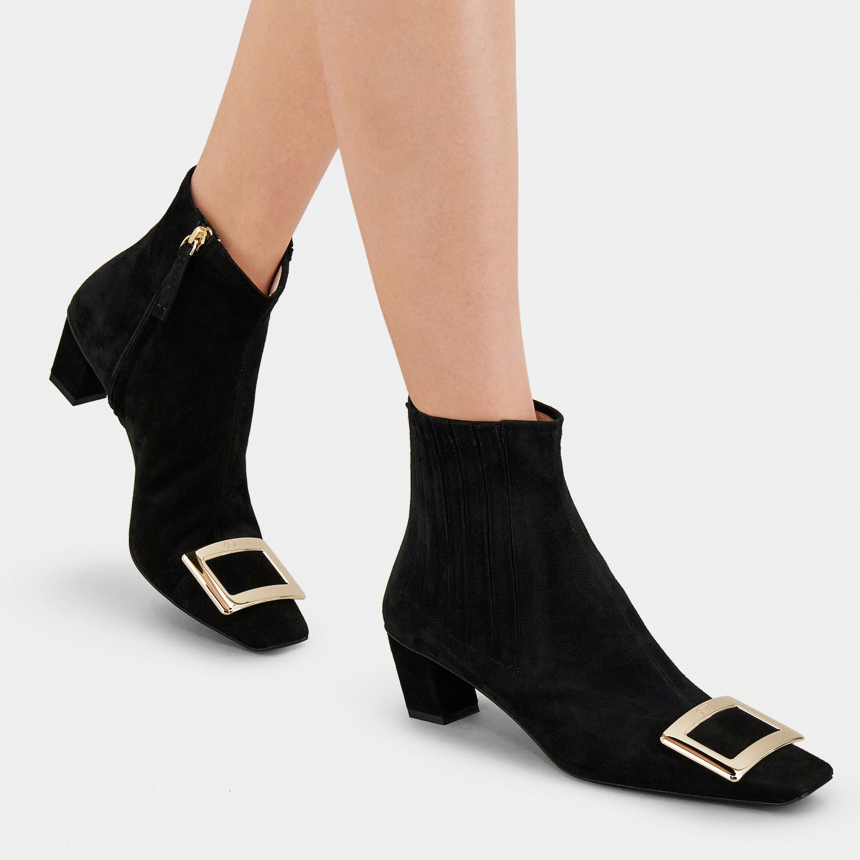 (W) Roger Vivier Belle Vivier 'Black Metal Buckle Velvet Chelsea Boot' 圖 6