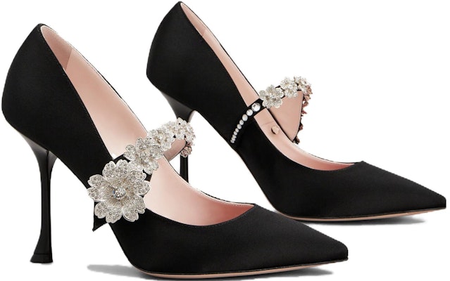 (W) Roger Vivier Bouquet Flower Stiletto Runcing Tanpa Ikatan 'Hitam' RVW53836020RS0B999 Order (W) Roger Vivier Bouquet Flower Stiletto Runcing Tanpa Ikatan 'Hitam' RVW53836020RS0B999
