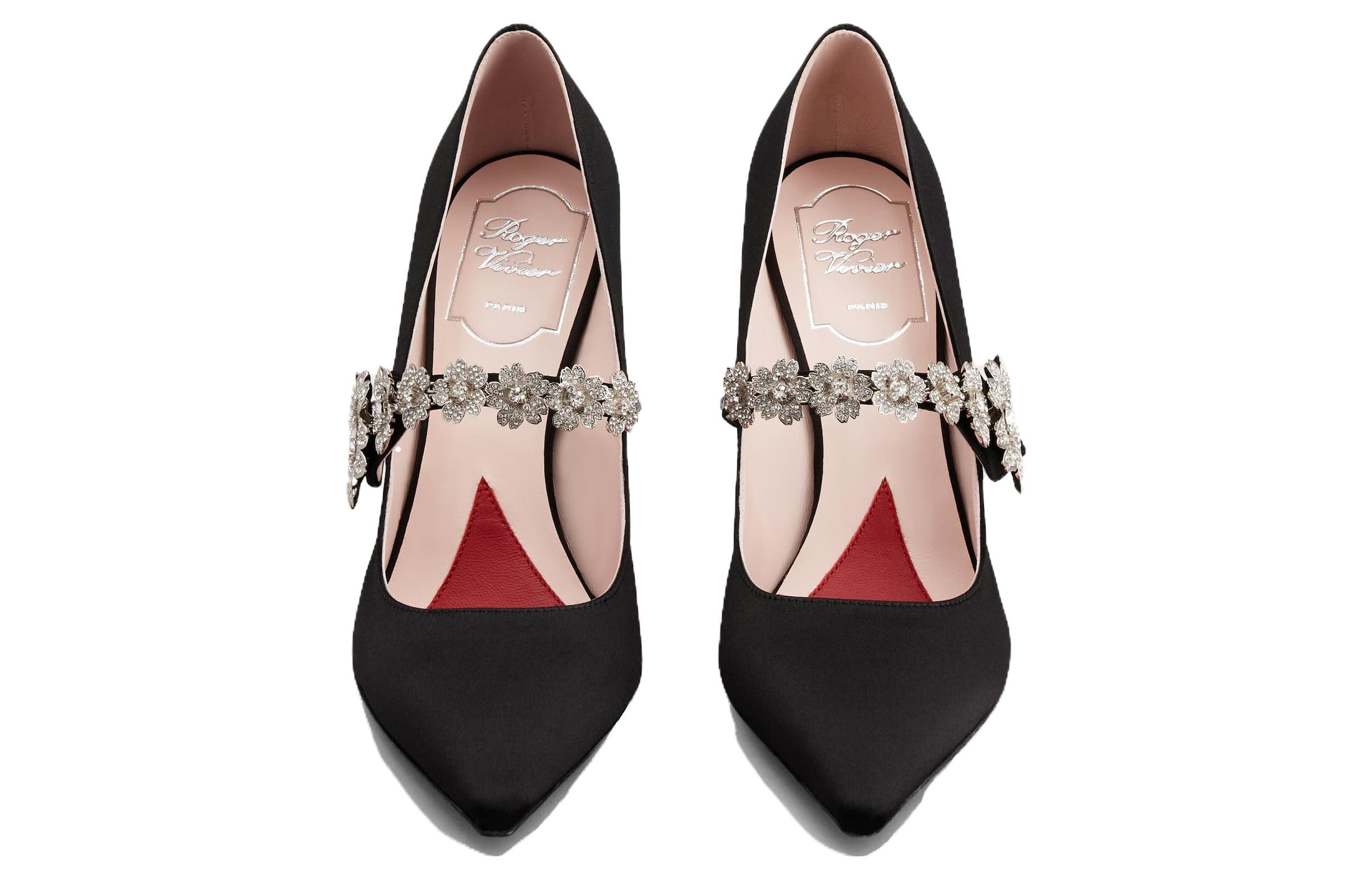 Shop Roger Vivier羅傑維維亞 Bouquet Flower 尖頭套腳 細跟 高跟鞋 9cm 女款 黑色