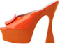 Buy (W) Roger Vivier Mules à Plateforme en Cuir Verni Boucle ''Orange'' RVW66232900D1PG827