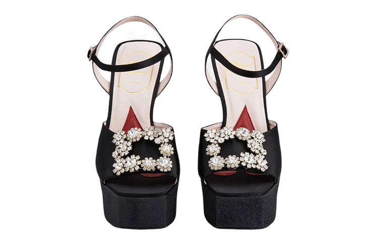 Lookbook (W) Roger Vivier Flower Strass Gesp Plateau Sandalen ''Zwart Satin'' RVW66230280RS0B999