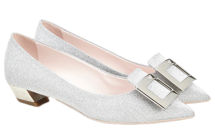 Lookbook (W) Roger Vivier Gommettine 'Tacones Altos Plateados con Hebilla Metálica' RVW50823436JO1B200