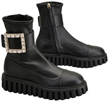 (W) 로저비비에 크리스탈 버클 블랙 가죽 앵클부츠 RVW64633870E4JB999 Lookbook (W) 로저비비에 크리스탈 버클 블랙 가죽 앵클부츠 RVW64633870E4JB999