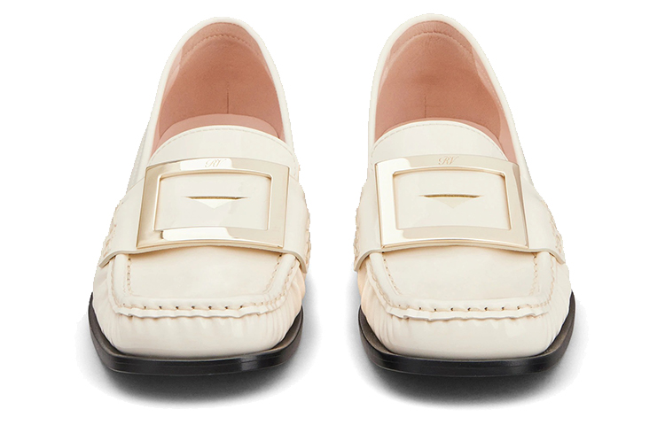 Lookbook (W) Roger Vivier Preppy Viv 'Mocasín Beige Silenciado con Hebilla Metálica' RVW63331230E9H0ZF0