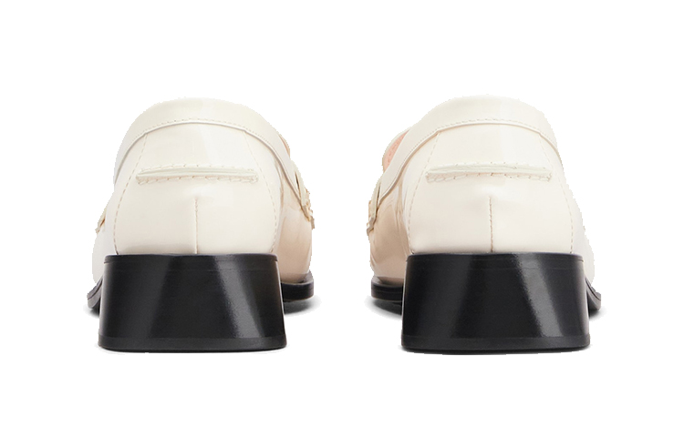 Shop (W) Roger Vivier Preppy Viv 'Mocasín Beige Silenciado con Hebilla Metálica' RVW63331230E9H0ZF0