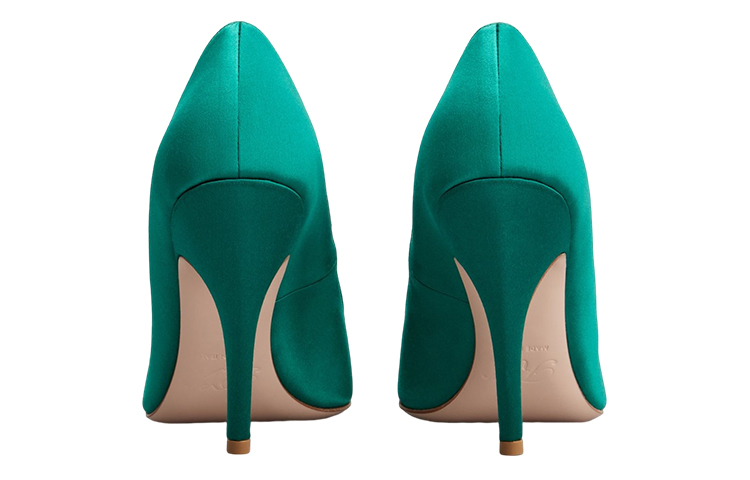 Shop (W) Roger Vivier Satin Tumit Runcing 'Hijau' RVW68434240RS0V016