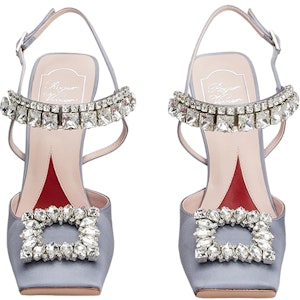 羅傑·維維亞 緞面 水晶扣 細跟 高跟鞋 女款 灰色 Lookbook 羅傑·維維亞 緞面 水晶扣 細跟 高跟鞋 女款 灰色