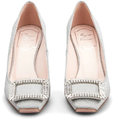 Roger Vivier Trompette 水晶时尚优雅织物鑽扣高跟鞋 女款 銀色 Shop Roger Vivier Trompette 水晶时尚优雅织物鑽扣高跟鞋 女款 銀色