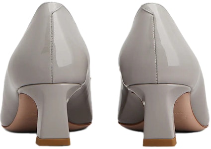 (W) Roger Vivier Trompette 灰色漆皮粗跟鞋 RVW44815280D1PB206 Shop (W) Roger Vivier Trompette 灰色漆皮粗跟鞋 RVW44815280D1PB206