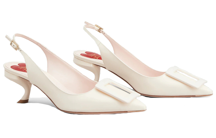 Lookbook (W) Roger Vivier Tacón Alto Virgule 'Crema con Hebilla de Charol' RVW63831440D1PC019