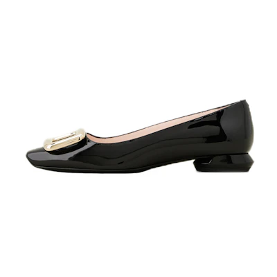 (W) Roger Vivier Viv' Choc 'Metal Buckle Patent Leather Ballet Flats Black'
