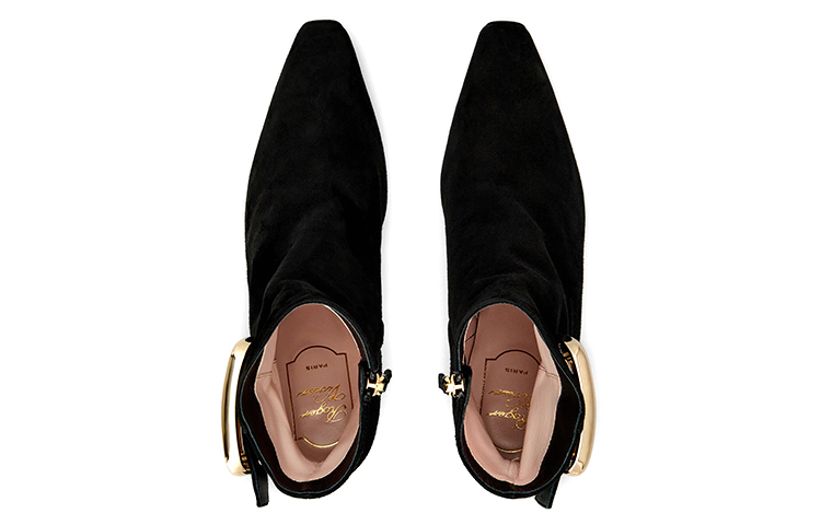Lookbook (W) Roger Vivier Viv' Choc金属扣黑色绒面短靴 RVW64832200HR0B999