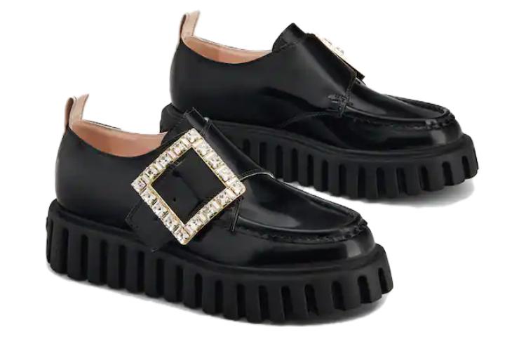 Shop (W) Roger Vivier Viv' Go-Thick Loafers 'Negro Charol Hebilla' RVW64632390MRKB999