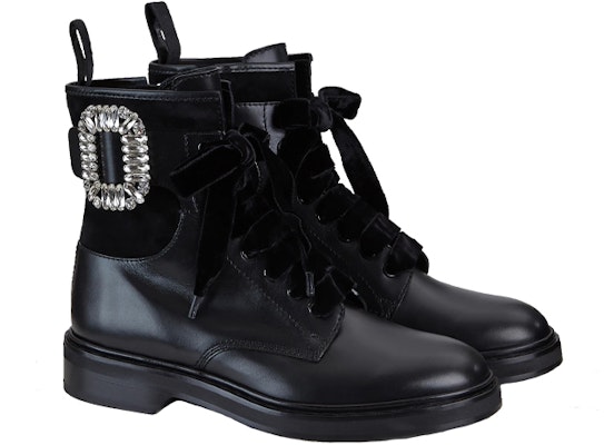 (W) Roger Vivier Viv' Rangers Strass 'Sepatu Bot Kulit Hitam Gesper' RVW49922980421B999 Lookbook (W) Roger Vivier Viv' Rangers Strass 'Sepatu Bot Kulit Hitam Gesper' RVW49922980421B999