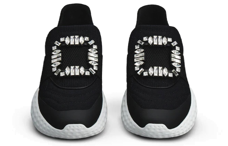 Shop (W) Roger Vivier Viv' Run 'Black Moonlight' Sepatu Hitam Terang RVW63731340QPS9999