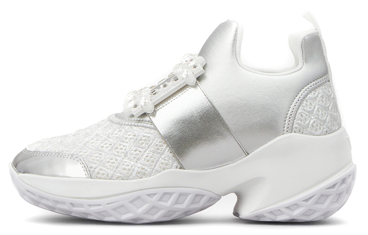 (W) Roger Vivier Viv'Run 'Silver Buckle'