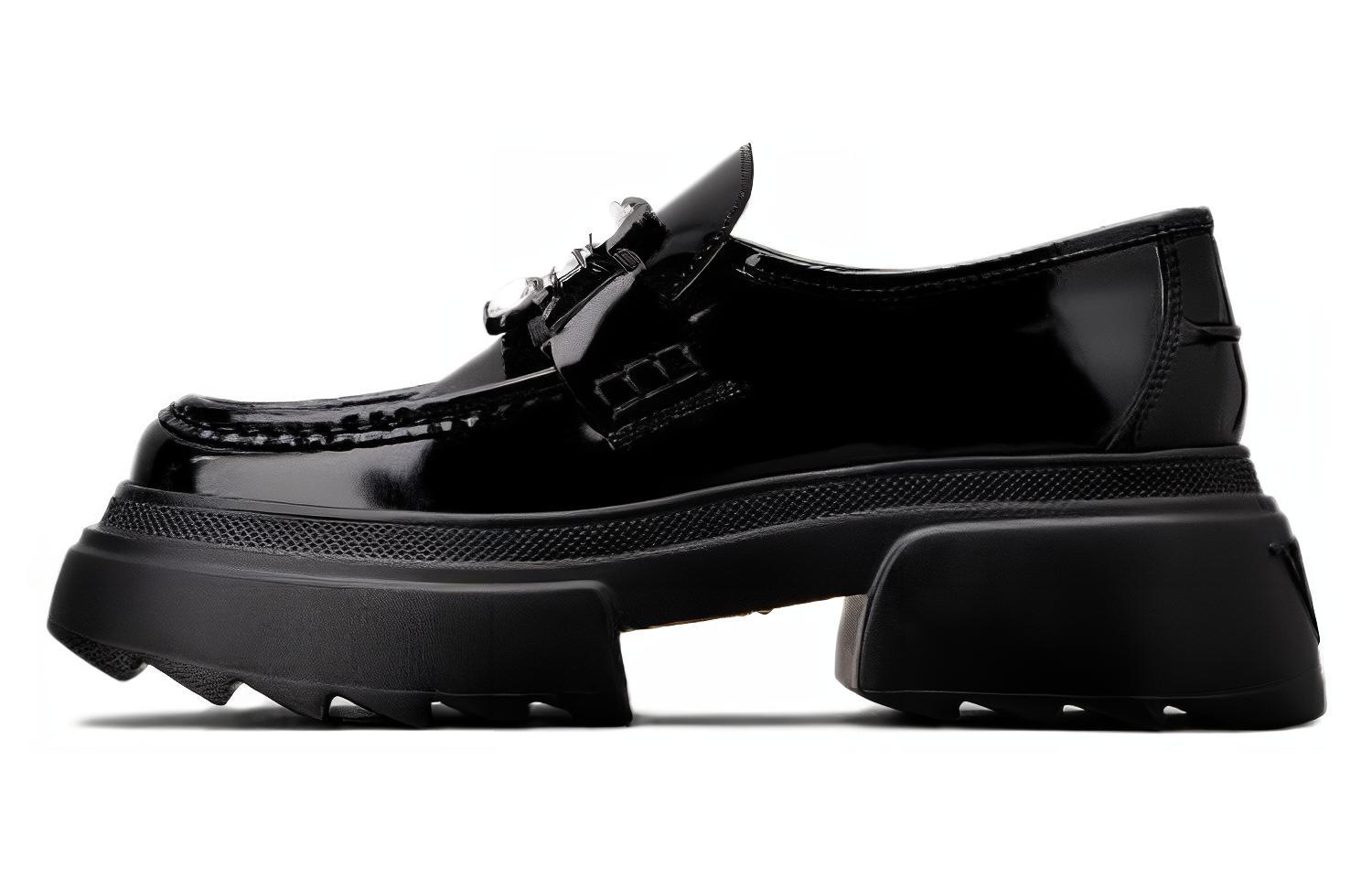 (Women) Roger Vivier Wallaviv 'Patent Leather Diamond Buckle Loafer Black' RVW71036400MRKB999