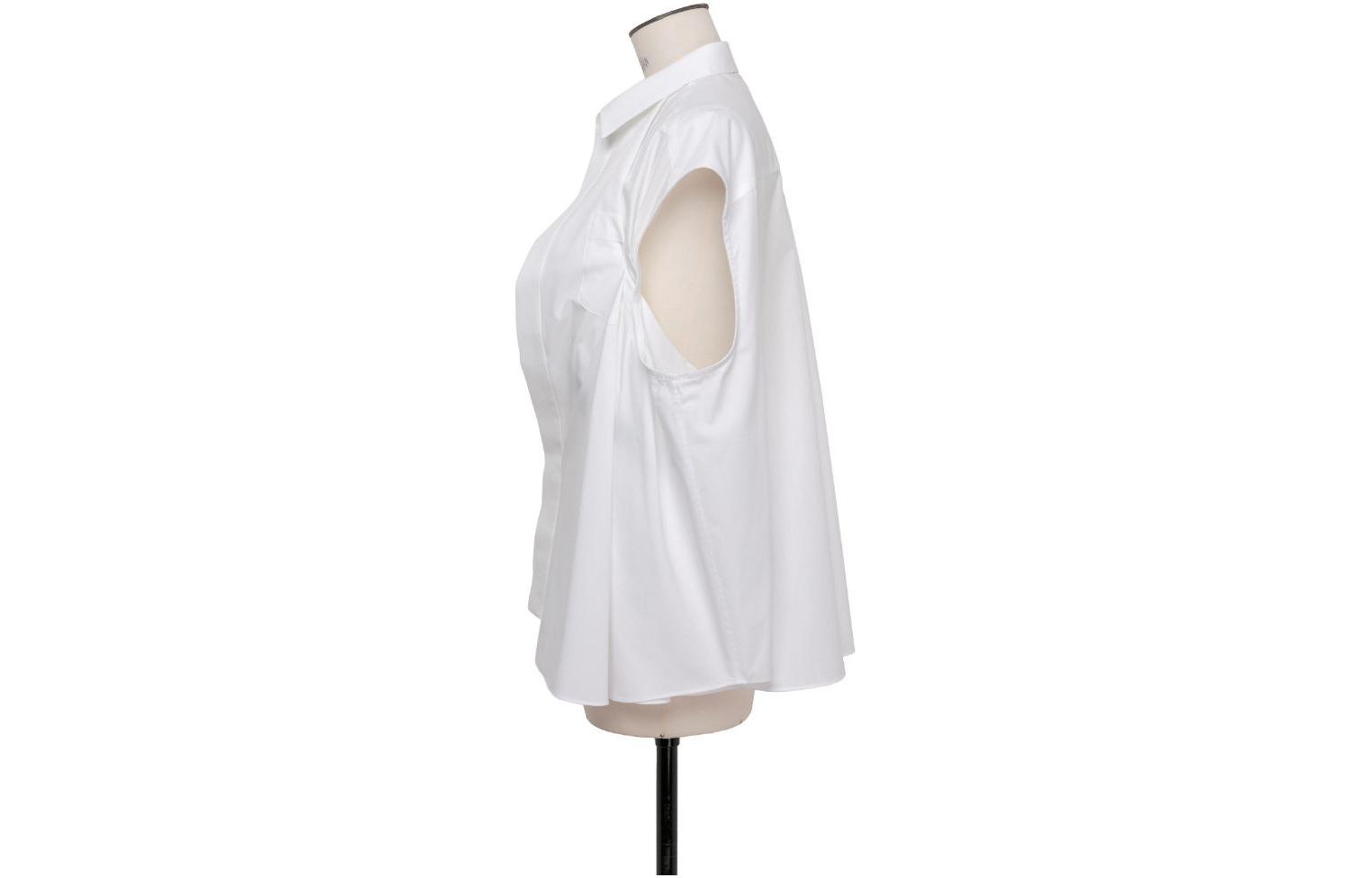 Lookbook (W) サカイ SS24 ホワイトノースリーブボタンアップカジュアルシャツ 24-07253-151