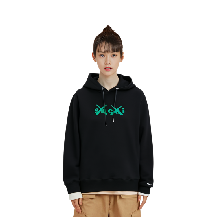 Details for (W) Sacai x Kaws SS22 黑色棉质抽绳连帽衫 字母印花潮流卫衣 21-0286S013