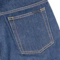 Shop (W) SAINT LAURENT 藍色直筒休閒牛仔褲 705103Y24MA4127