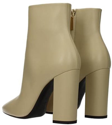 (W) 생 로랑 베이지 가죽 앵클 부츠 (Saeng Loreang Beige Gajuk Aengkeul Butseu) 6406621Y8009141 Lookbook (W) 생 로랑 베이지 가죽 앵클 부츠 (Saeng Loreang Beige Gajuk Aengkeul Butseu) 6406621Y8009141