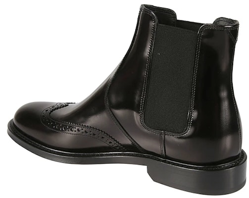 (Women) Saint Laurent Chelsea Boot 'Smooth Black Leather' 6324161Y0001000 Lookbook (Women) Saint Laurent Chelsea Boot 'Smooth Black Leather' 6324161Y0001000