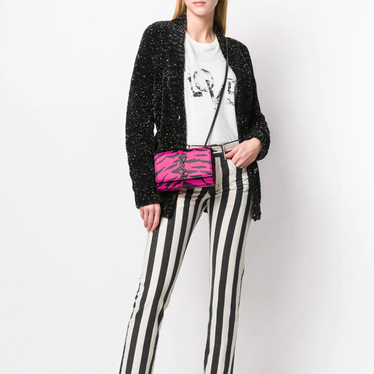 Purchase (Women) SAINT LAURENT FW19 Black Metallic V-Neck Knit Sweater 581983YAFP21081