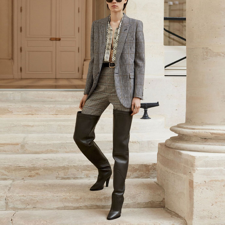 Shop (W) SAINT LAURENT Seluar Pendek Berbasikal Plaid Wool Beige Koleksi FW21 661317Y3D122577