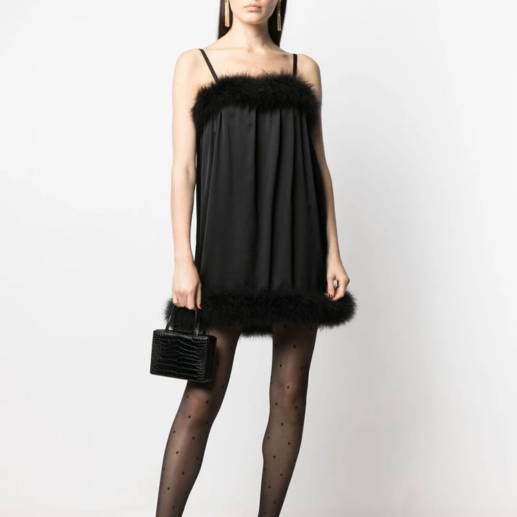 Shop (W) Vestido Mini Sin Mangas Plisado con Plumas SAINT LAURENT SS21 Negro 657715Y720W1000