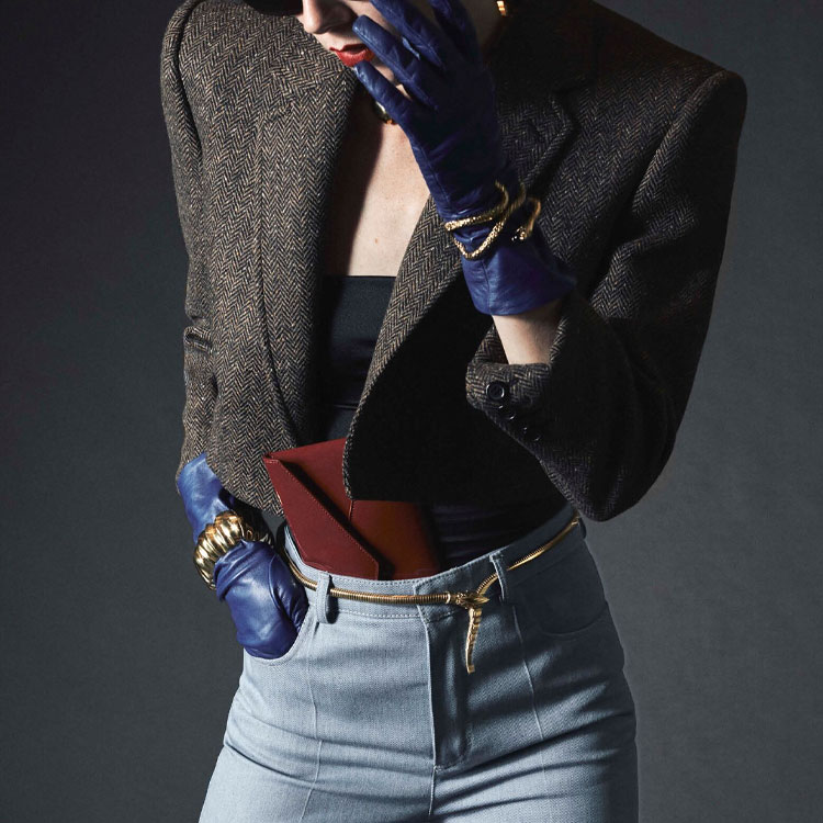 Shop (W) SAINT LAURENT SS22 Blazer Corak V-Pendek Warna Mocha 692479Y7E582013