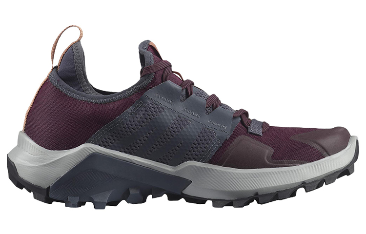 Order (W) Salomon Madcross 'Hitam Merah' Sneakers 414413