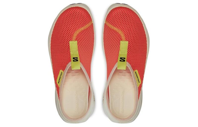 Shop (W) Salomon Reelax Slide 6.0 '鲜鲑鱼'拖鞋 L47469600