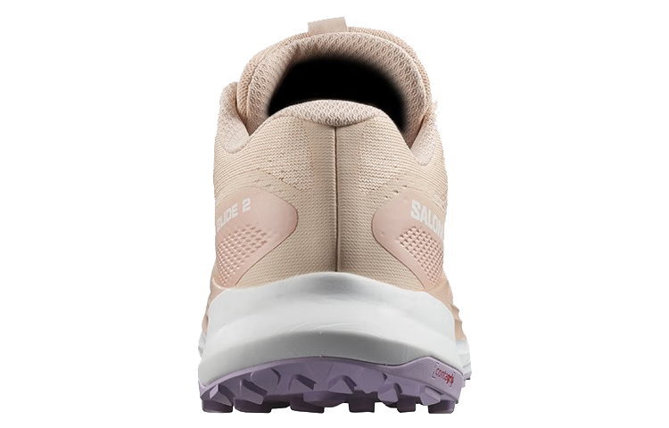 Shop (W) 萨洛蒙 Ultra Glide 2 'Tencher Peach' 运动鞋 471251