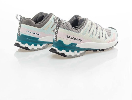 (W) Salomon XA PRO 3D V9 Sepatu Lari Trail. L47118900 Lookbook (W) Salomon XA PRO 3D V9 Sepatu Lari Trail. L47118900