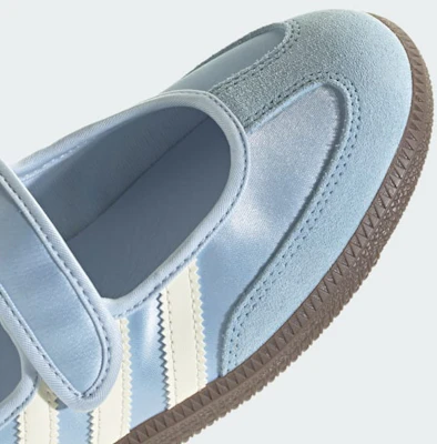 (W) サンバジェーンスニーカー - アディダス レディース レトロ カジュアル シューズ クリスタルスカイ/クリームホワイト/ガム IH9206 1