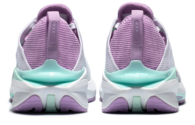 Shop (W) Saucony Coyote ''Bianco Viola'' S18152-3