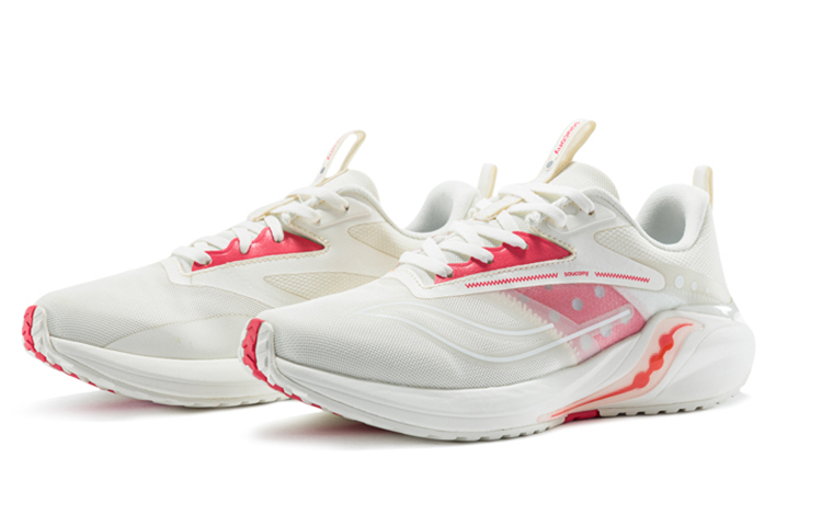 Lookbook (W) Saucony Coyote Hybrid "Blanc Rouge" S18162-1