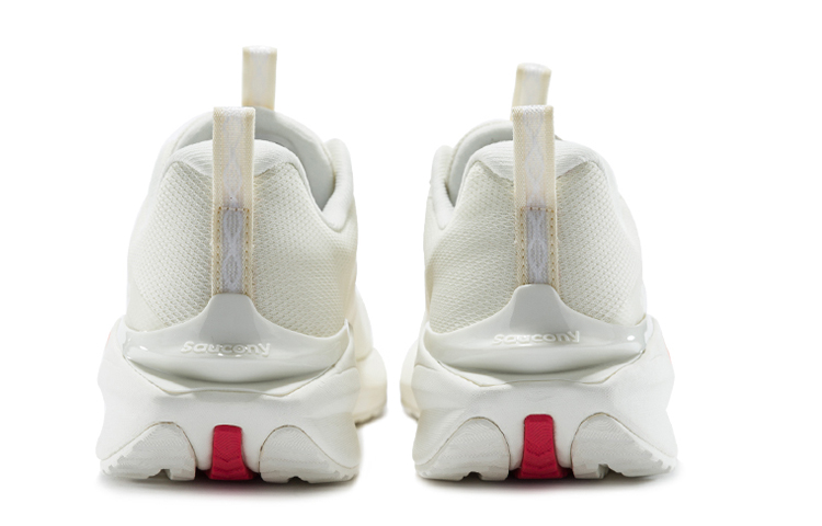 Shop (W) Saucony Coyote Hybrid "Blanc Rouge" S18162-1